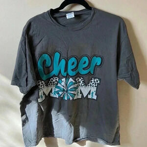 NWT  cheer mom tshirt